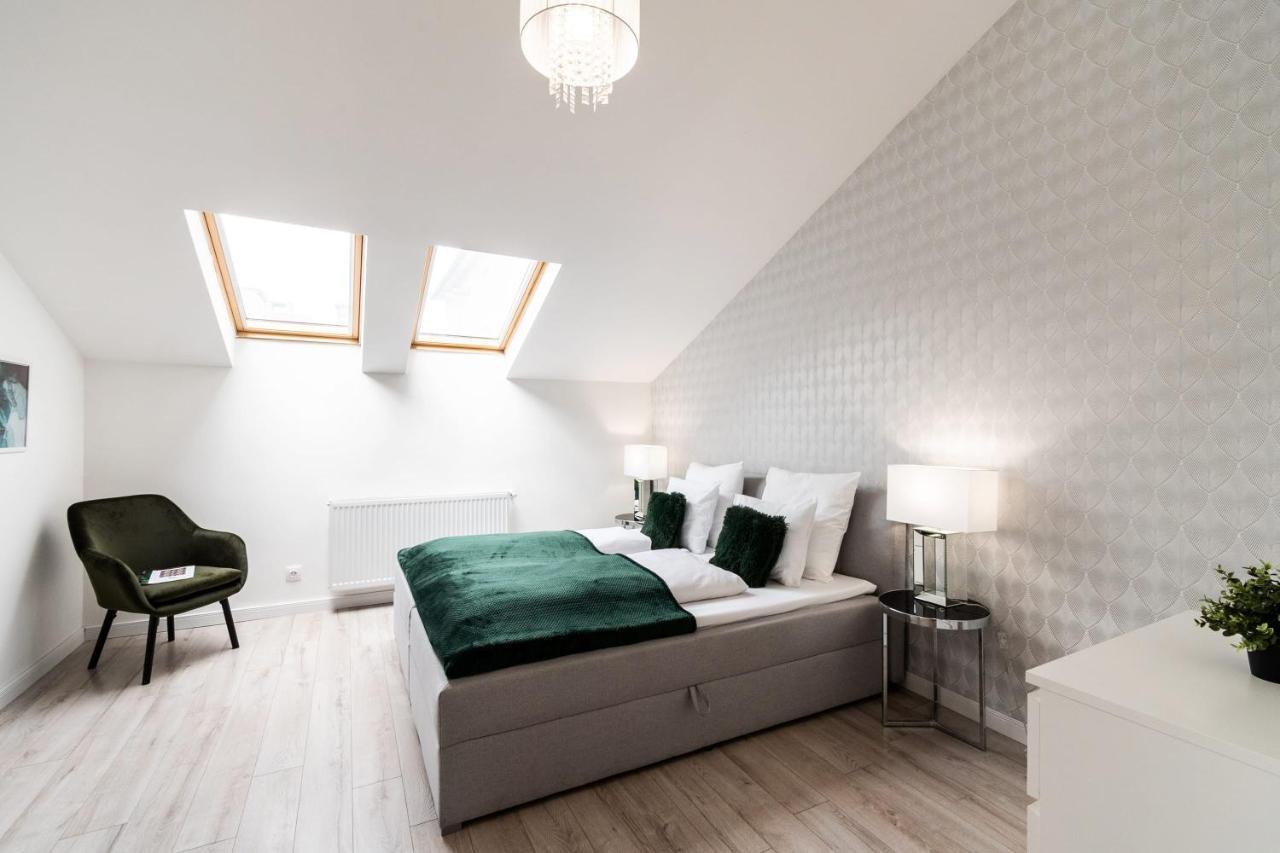 Quiet Very Central & Stylish Apt Budapest Exterior photo